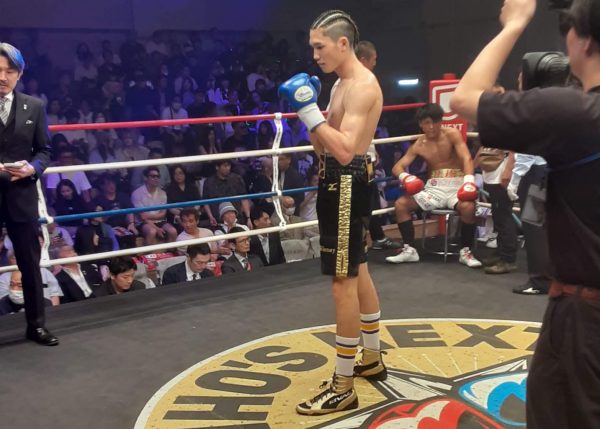 本多俊介選手　激闘を制す！　ー新人王トーナメント準々決勝ー